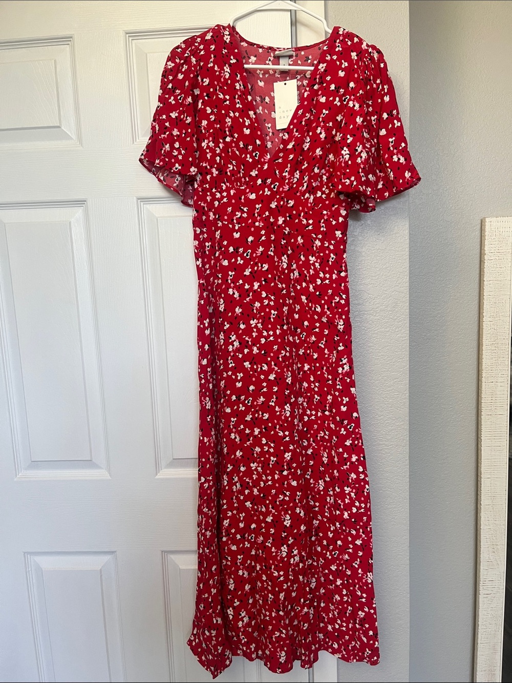 Red Floral V-Neck Maxi Dress - Brand